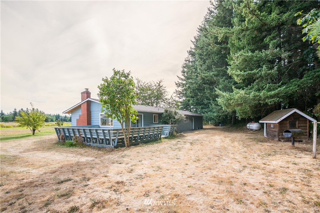 1272 Central Road Everson, WA 98247 - Photo 1 of 25