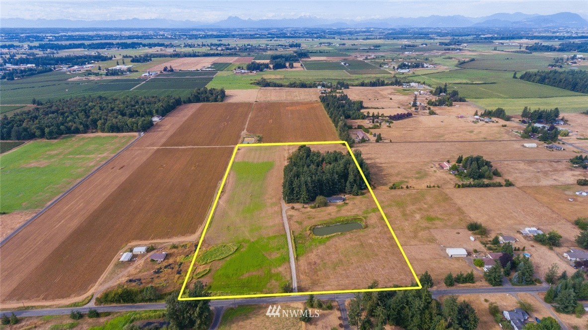 1272 Central Road Everson, WA 98247 - Photo 2 of 25