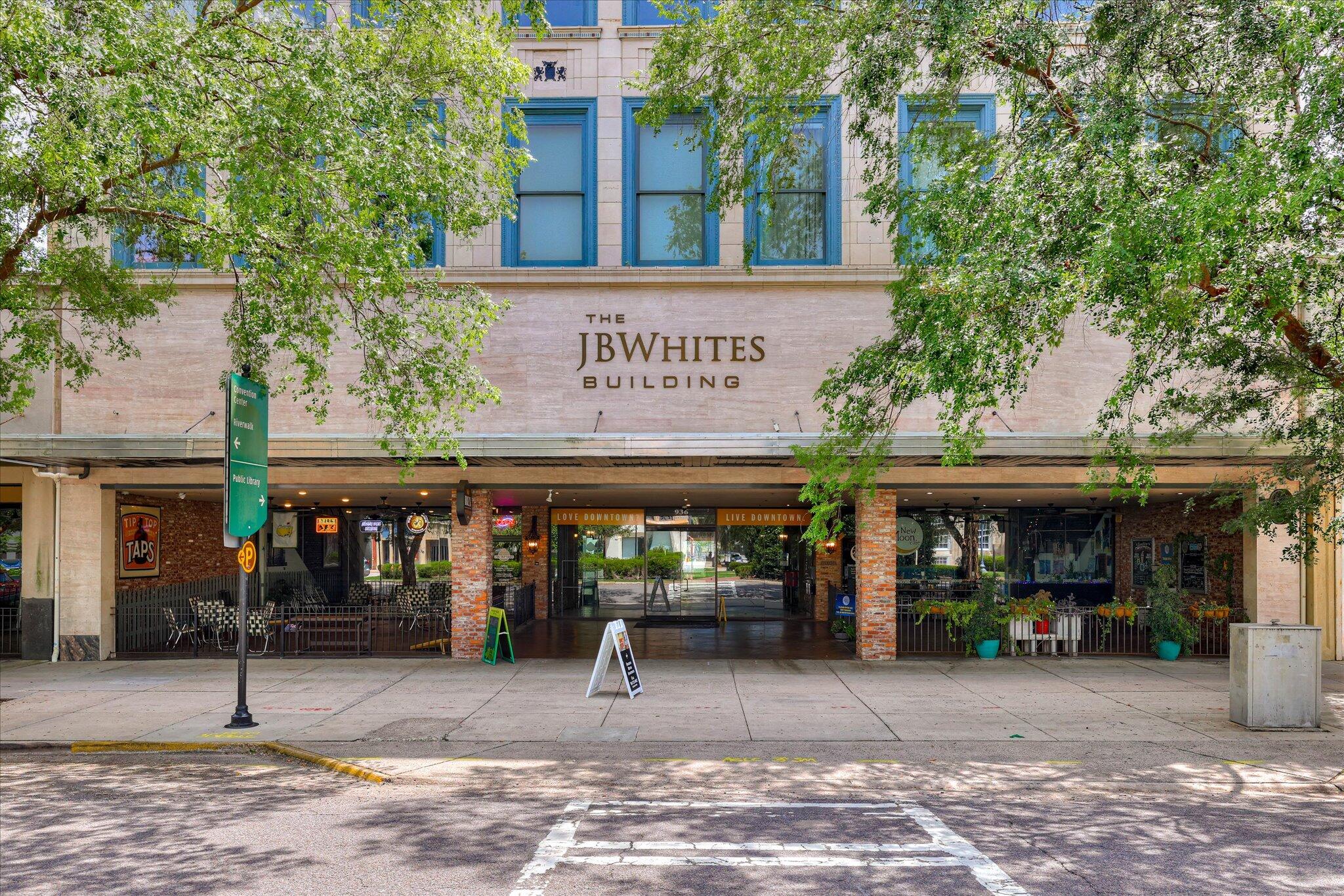 936 Broad Street, Unit 404 Augusta, GA 30901 - Photo 3 of 40 02-102