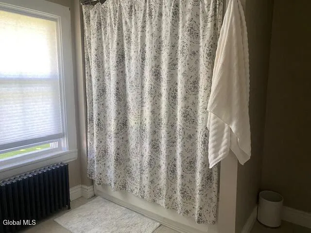 $2,000 | 90 Catherine Street, Unit 2, Saratoga Springs, NY 12866