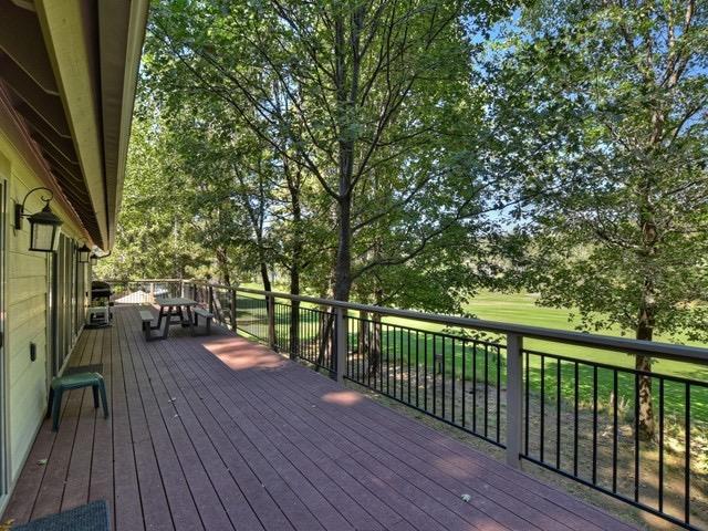 435 Riviera Drive Lake Arrowhead, CA 92352 - Photo 9 of 40