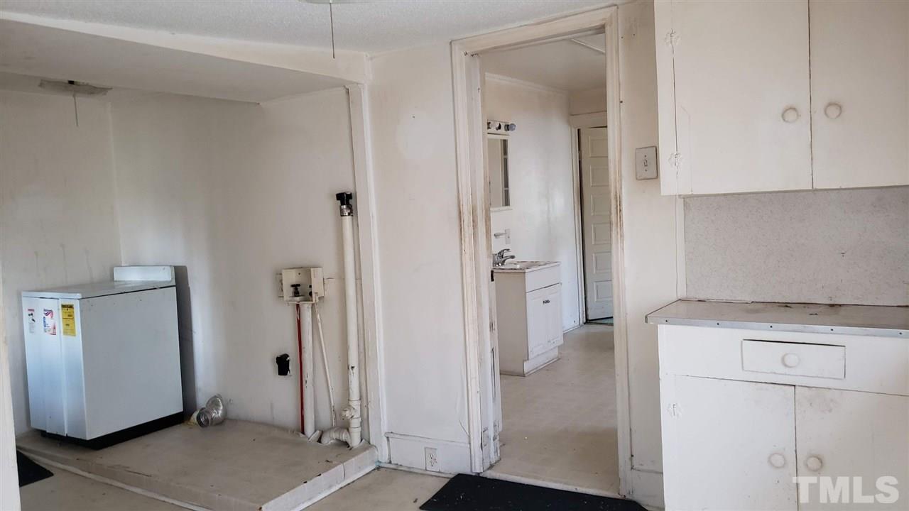 1308 East Jones Street Raleigh, NC 27610 - Photo 10 of 29 Gallery Image 10