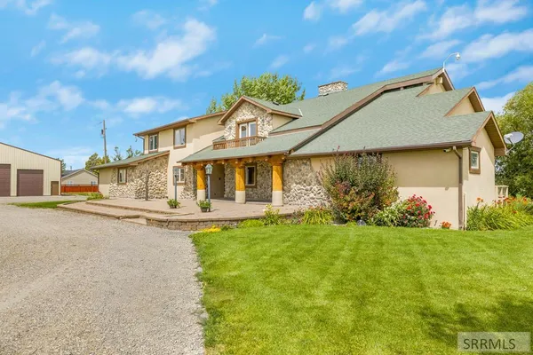 $1,390,000 | 144 East 400 North, Blackfoot, ID 83221