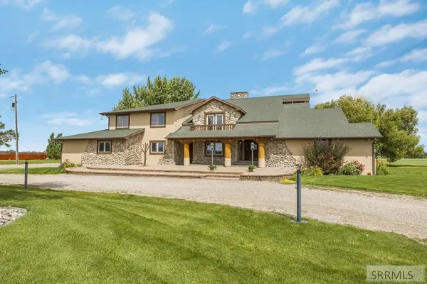 $1,390,000 | 144 East 400 North, Blackfoot, ID 83221