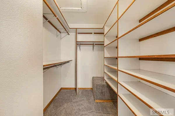 $1,390,000 | 144 East 400 North, Blackfoot, ID 83221