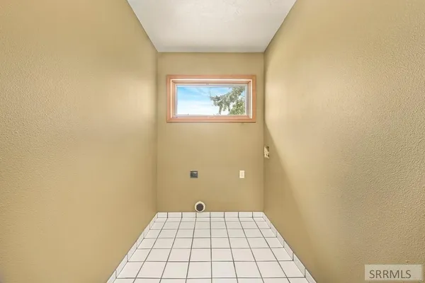 $1,390,000 | 144 East 400 North, Blackfoot, ID 83221