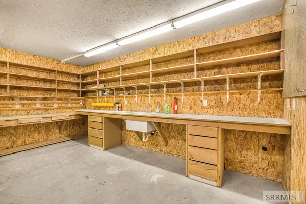 $1,390,000 | 144 East 400 North, Blackfoot, ID 83221