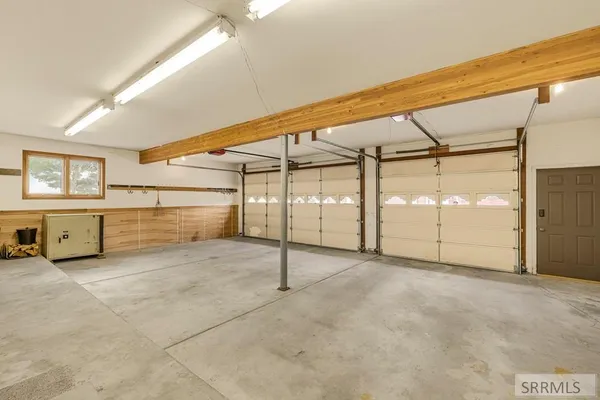 $1,390,000 | 144 East 400 North, Blackfoot, ID 83221