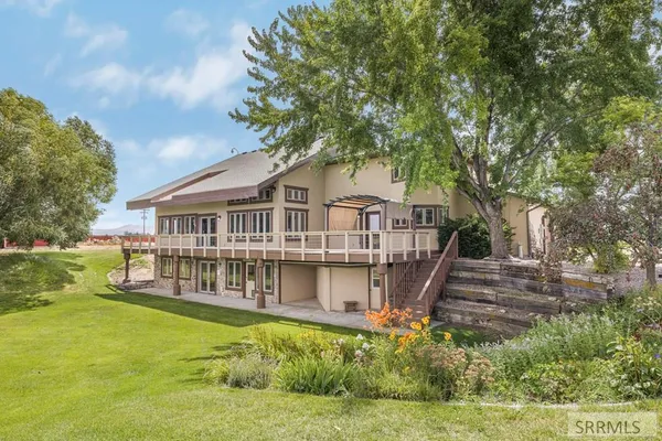 $1,390,000 | 144 East 400 North, Blackfoot, ID 83221