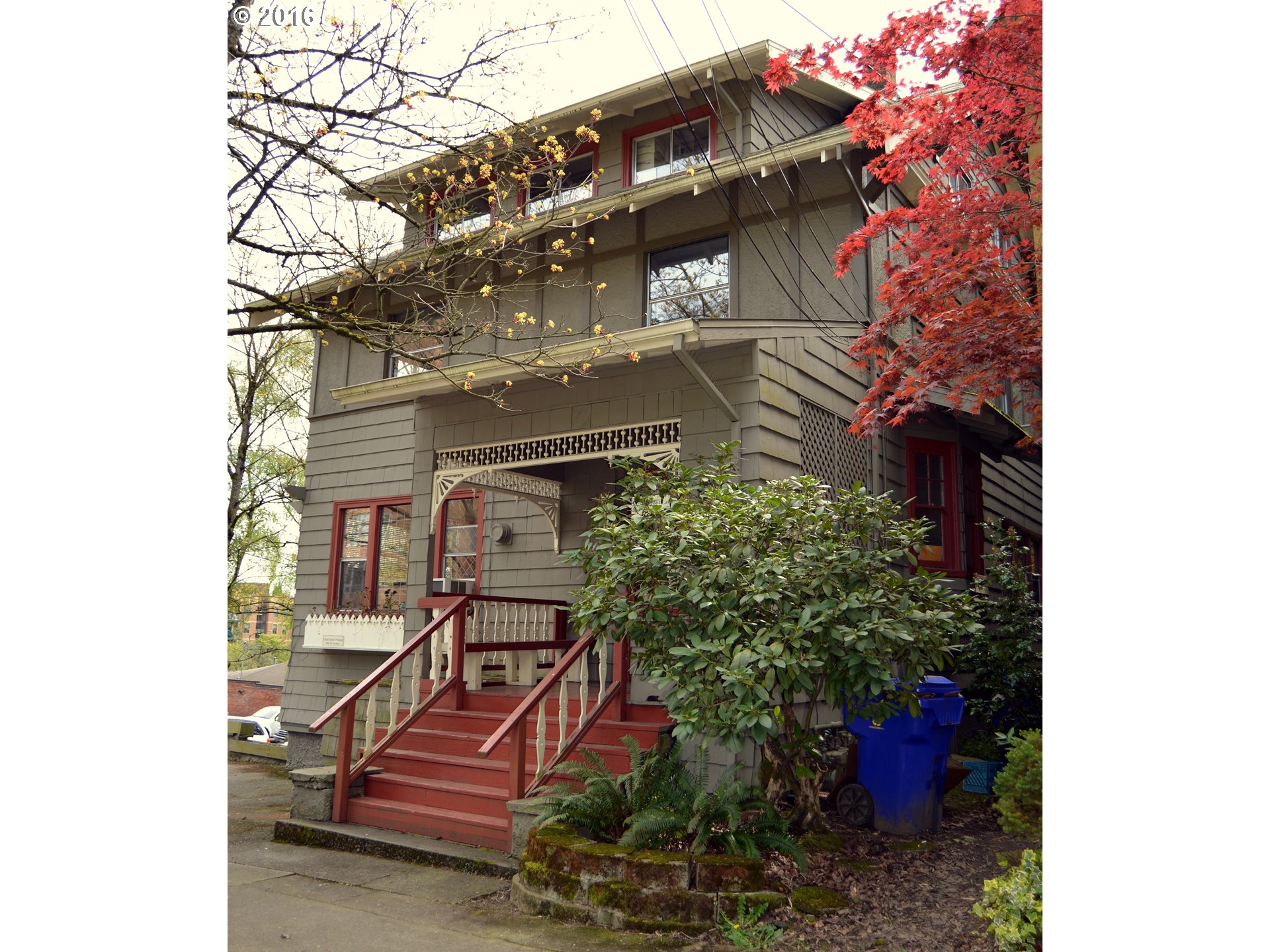1906 Southwest Madison Street Portland, OR 97205 - Photo 1 of 19 Gallery Image 1