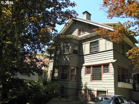 1906 Southwest Madison Street Portland, OR 97205 - Photo 4 of 19 Gallery Image 4