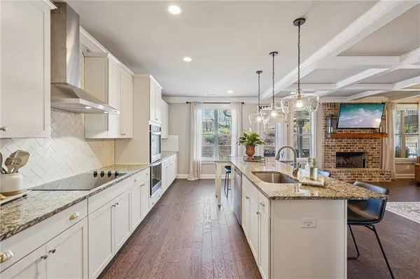 a bed room with a bed and a dresser