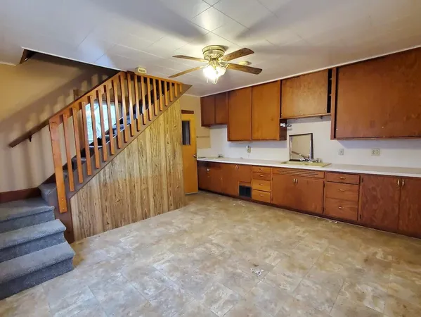 $399,900 | E9542 County Rd I, Clintonville, WI 54929