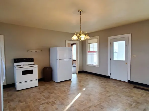 $399,900 | E9542 County Rd I, Clintonville, WI 54929