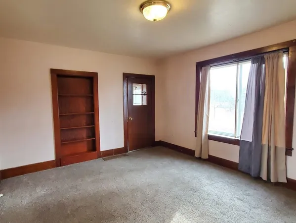 $399,900 | E9542 County Rd I, Clintonville, WI 54929