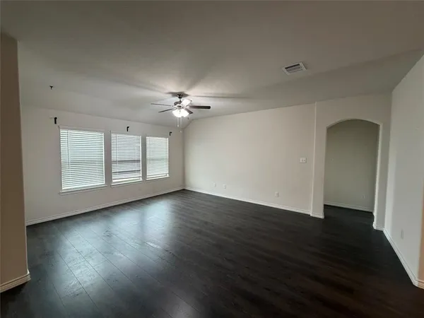 $2,199 | 227 Mockingbird Way, Caddo Mills, TX 75135