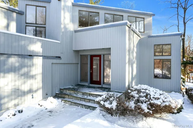 $1,450,000 | 637 Long Hill Road West, Briarcliff Manor, NY 10510