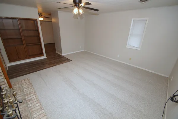 $180,000 | 3210 West 68th Street, Davenport, IA 52806