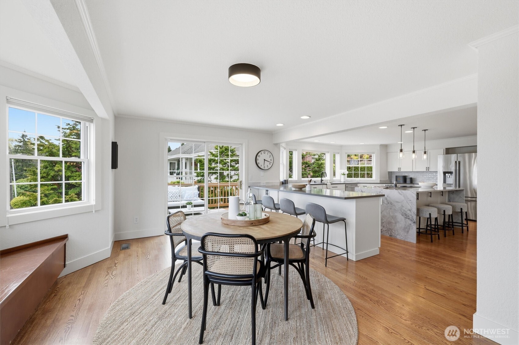 18124 Riviera Place Southwest Normandy Park, WA 98166 - Photo 12 of 40