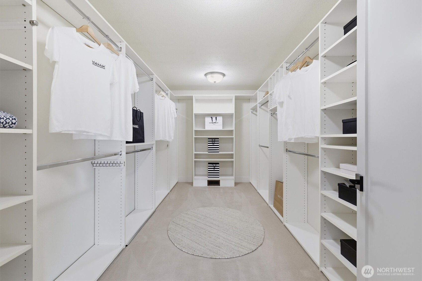 18124 Riviera Place Southwest Normandy Park, WA 98166 - Photo 33 of 40