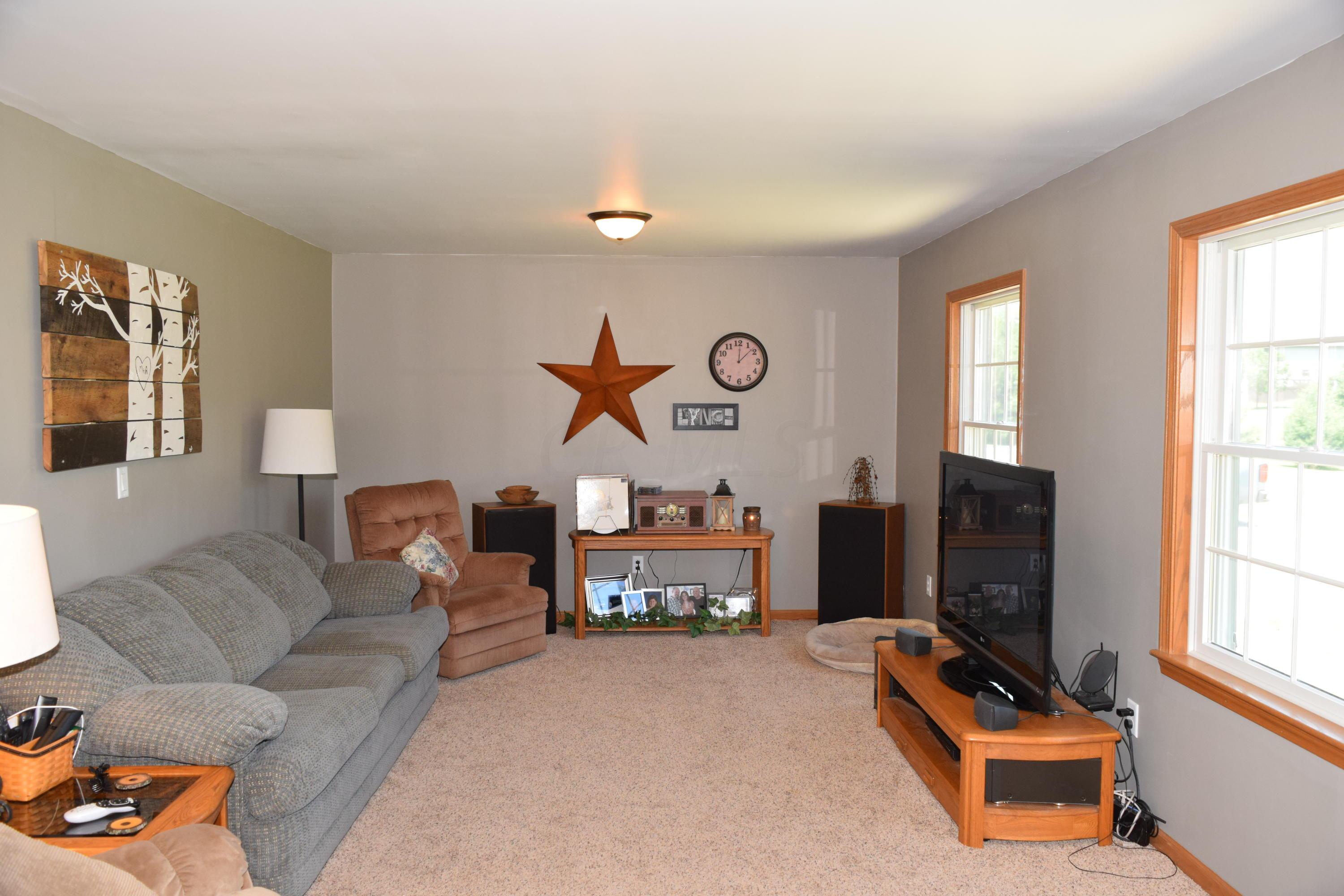 18079 Chambers Road Amanda, OH 43102 - Photo 5 of 39