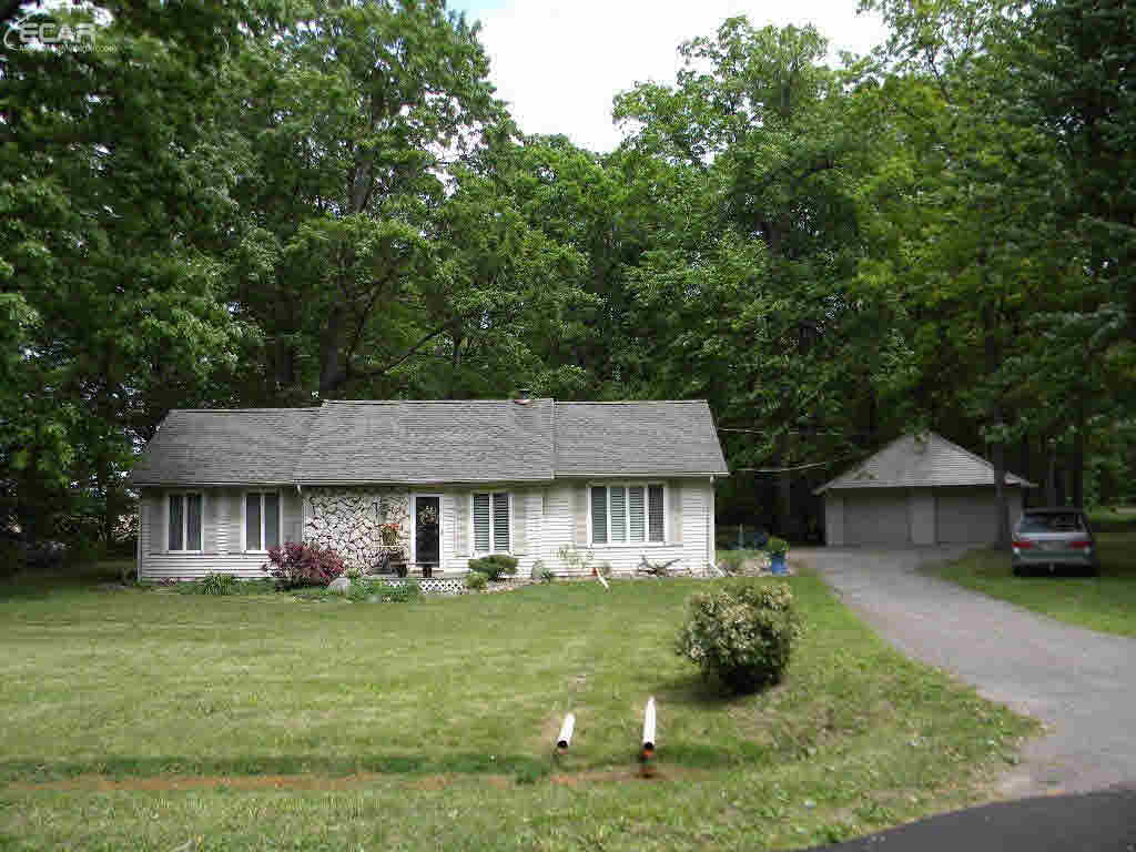 250 North Geeck Road Corunna, MI 48817 - Photo 2 of 55 21302154-1.JPG