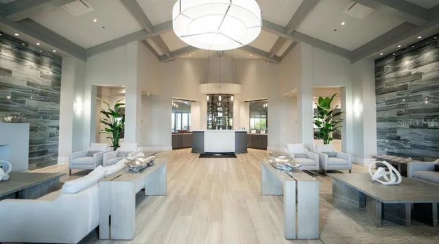 $427,400 | 5685 Palmer Circle, Unit 202, Bradenton, FL 34211