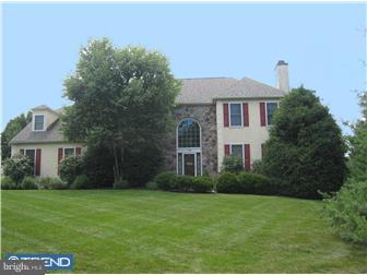 18 Tower Road Broomall, PA 19008 - Photo 1 of 12 Exterior Front