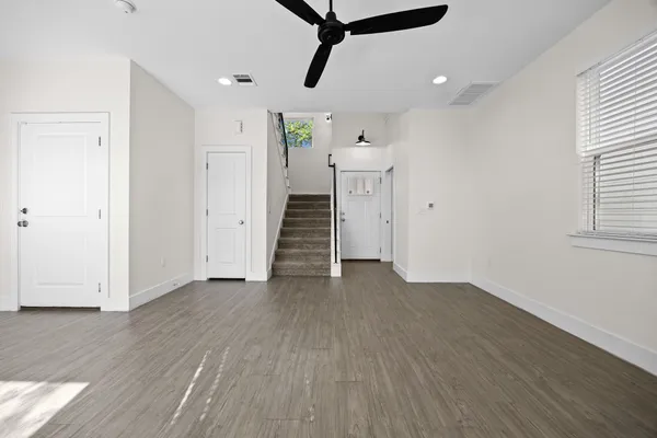$339,000 | 7312 East Ben White Boulevard, Unit 10, Austin, TX 78741