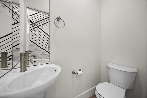 $339,000 | 7312 East Ben White Boulevard, Unit 10, Austin, TX 78741