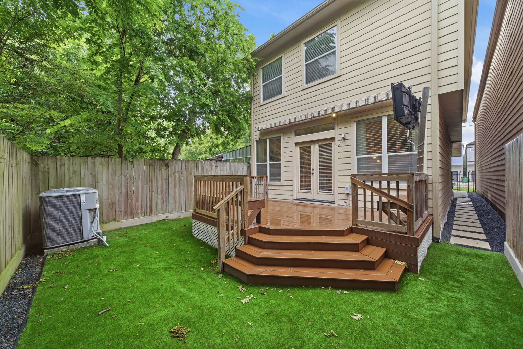 5539 Kiam Street Houston, TX 77007 - Photo 27 of 37