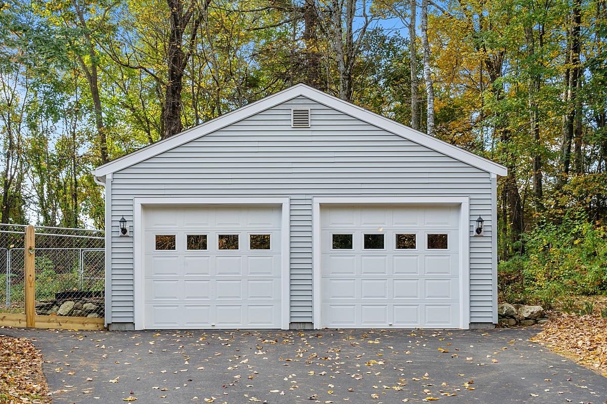17 North Road Fremont, NH 03044 - Photo 6 of 40