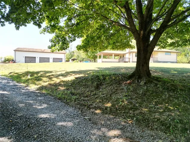 $399,900 | 204 Marburger Road, Evans City, PA 16033