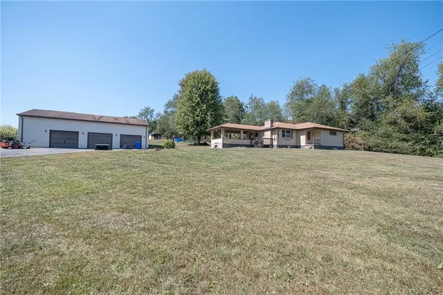 $399,900 | 204 Marburger Road, Evans City, PA 16033