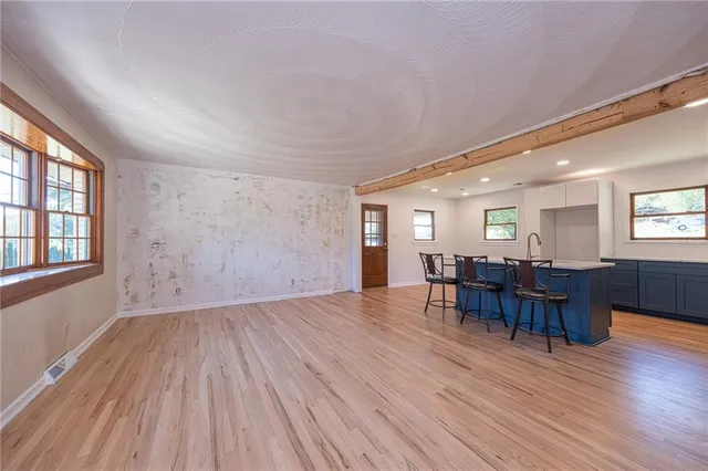 $399,900 | 204 Marburger Road, Evans City, PA 16033