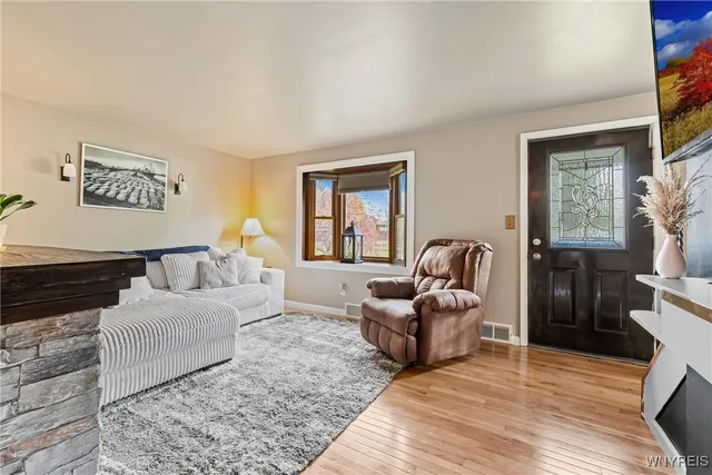 $279,900 | 1140 Greenfield Drive, Alden, NY 14004