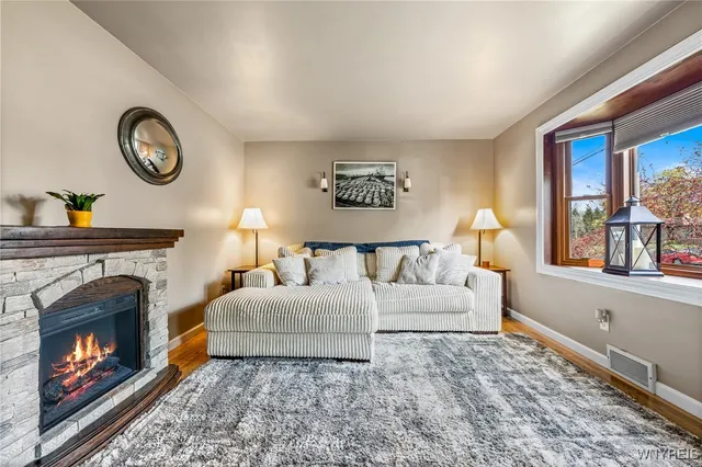 $279,900 | 1140 Greenfield Drive, Alden, NY 14004