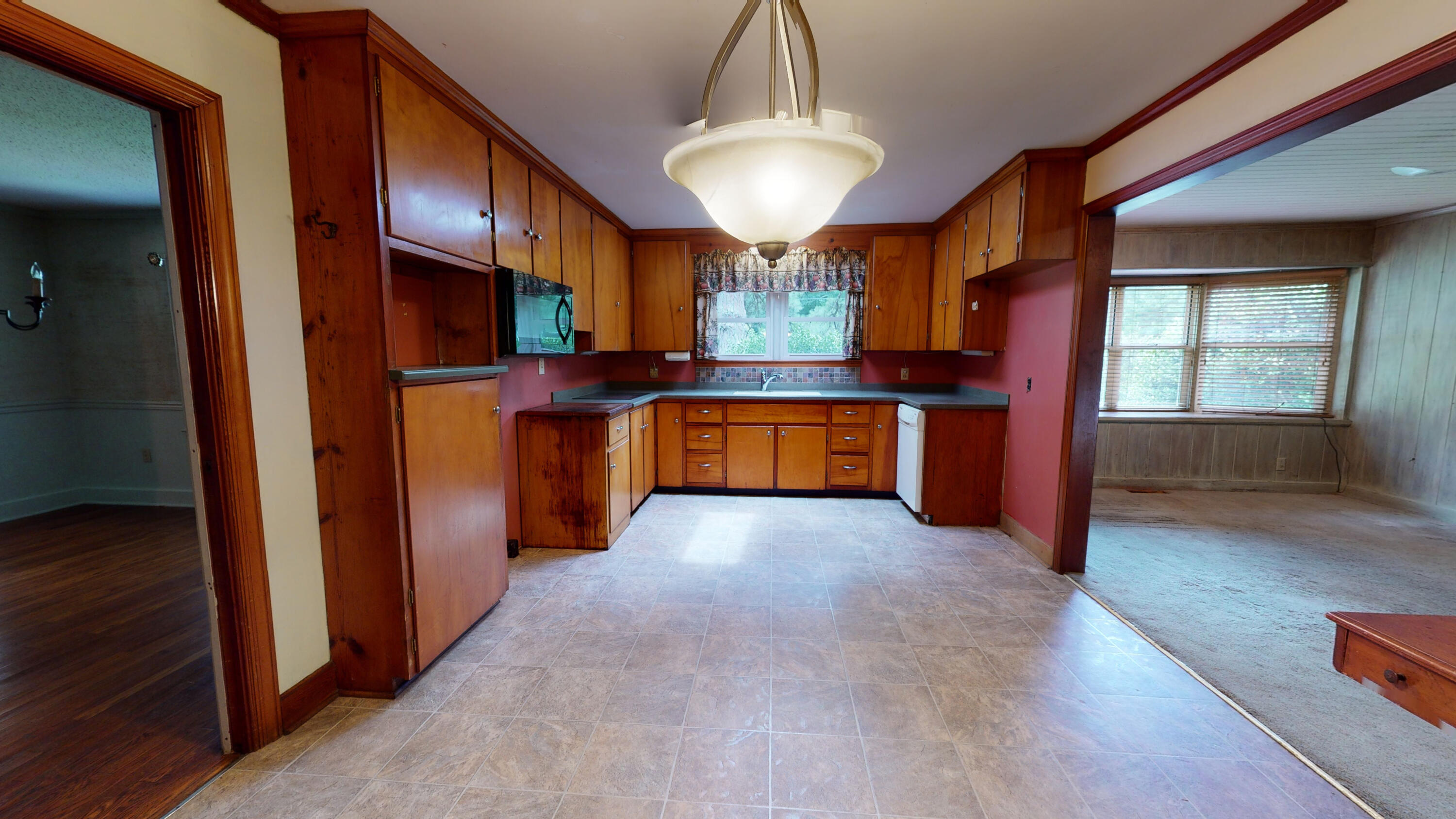 152 Thorne Road Pinehurst, NC 28374 - Photo 3 of 14 152-Thorne-Rd-07052021_183034