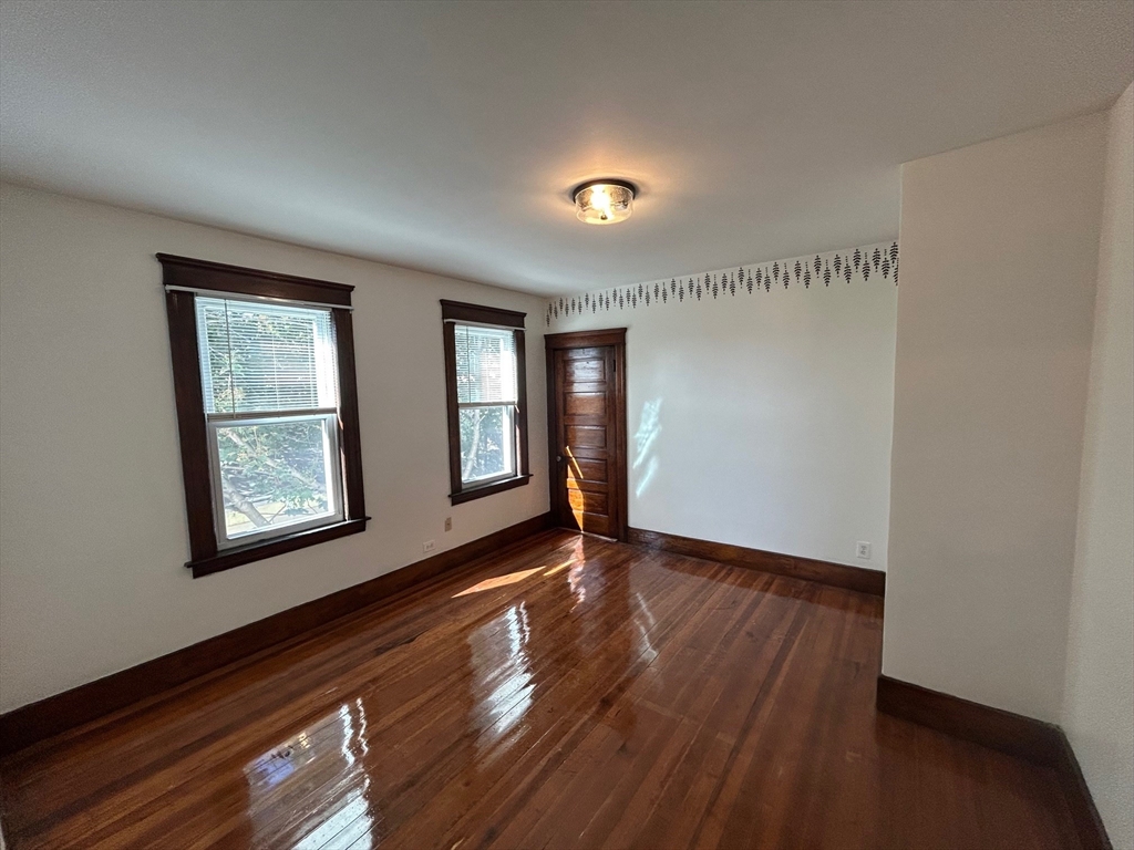 31 Chrome Street, Unit 3 Worcester, MA 01604 - Photo 18 of 25