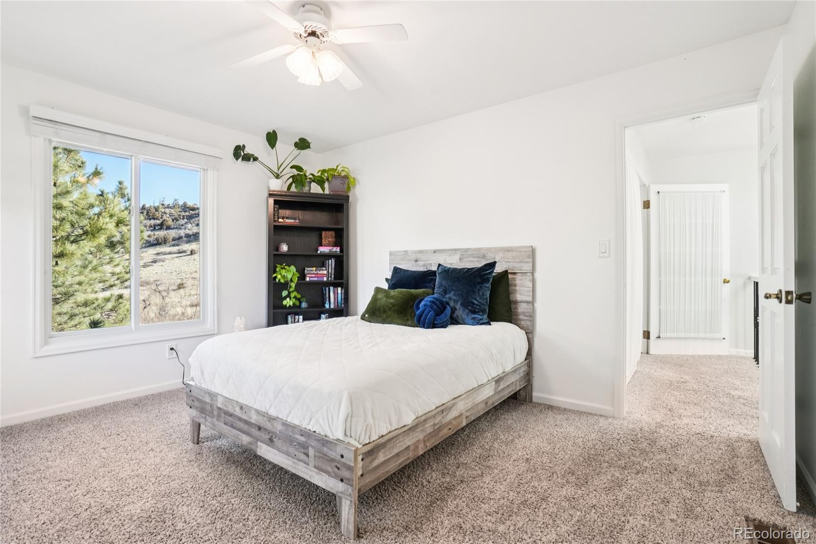 7084 Fox Paw Trail Littleton, CO 80125 - Photo 27 of 50