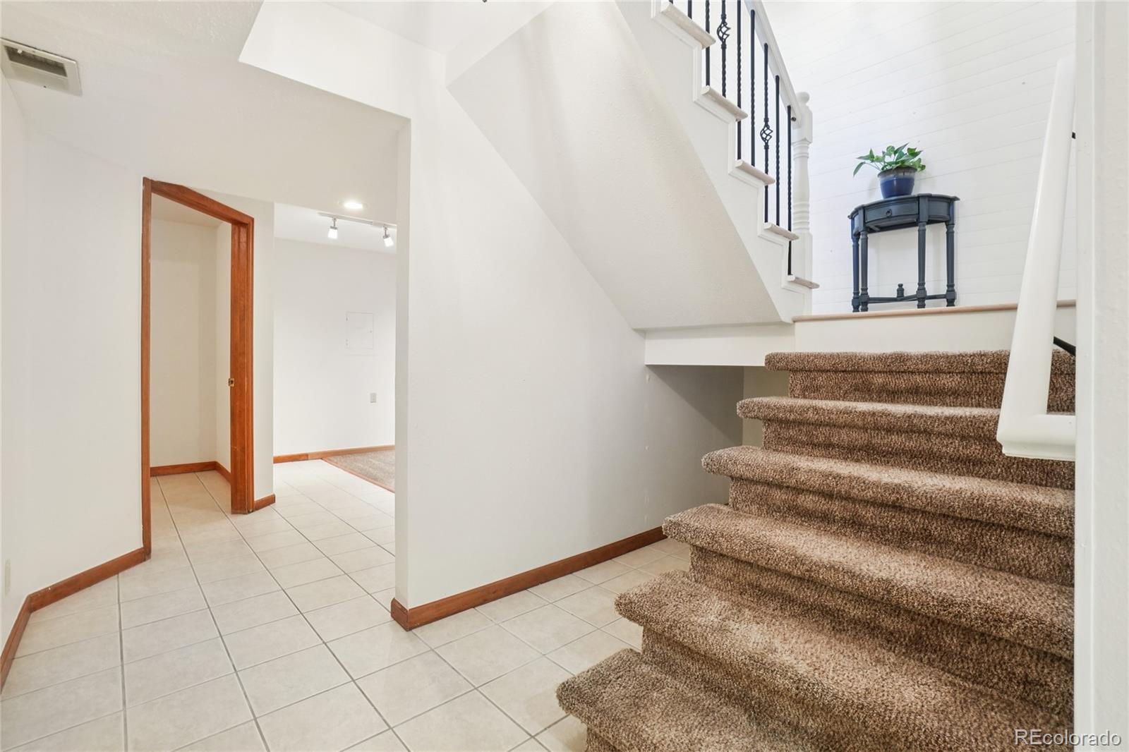 7084 Fox Paw Trail Littleton, CO 80125 - Photo 33 of 50