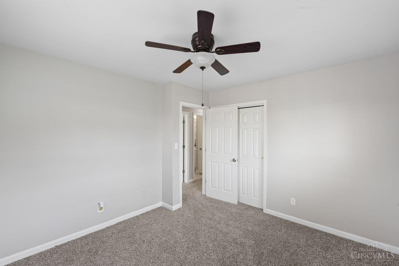 712 Danbury Road Cincinnati, OH 45240 - Photo 29 of 40
