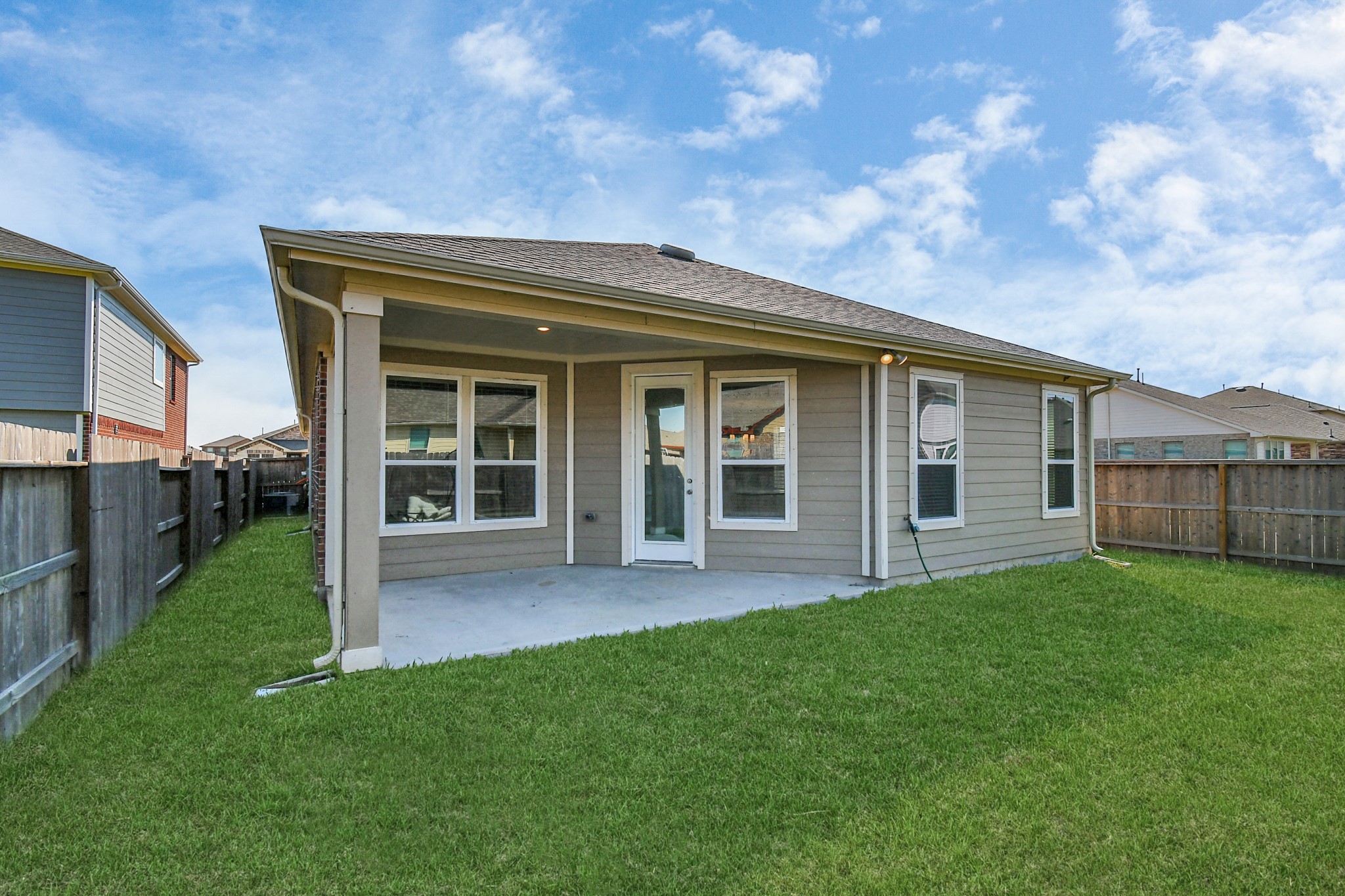 10326 Mount Winchell Drive Rosharon, TX 77583 - Photo 35 of 36