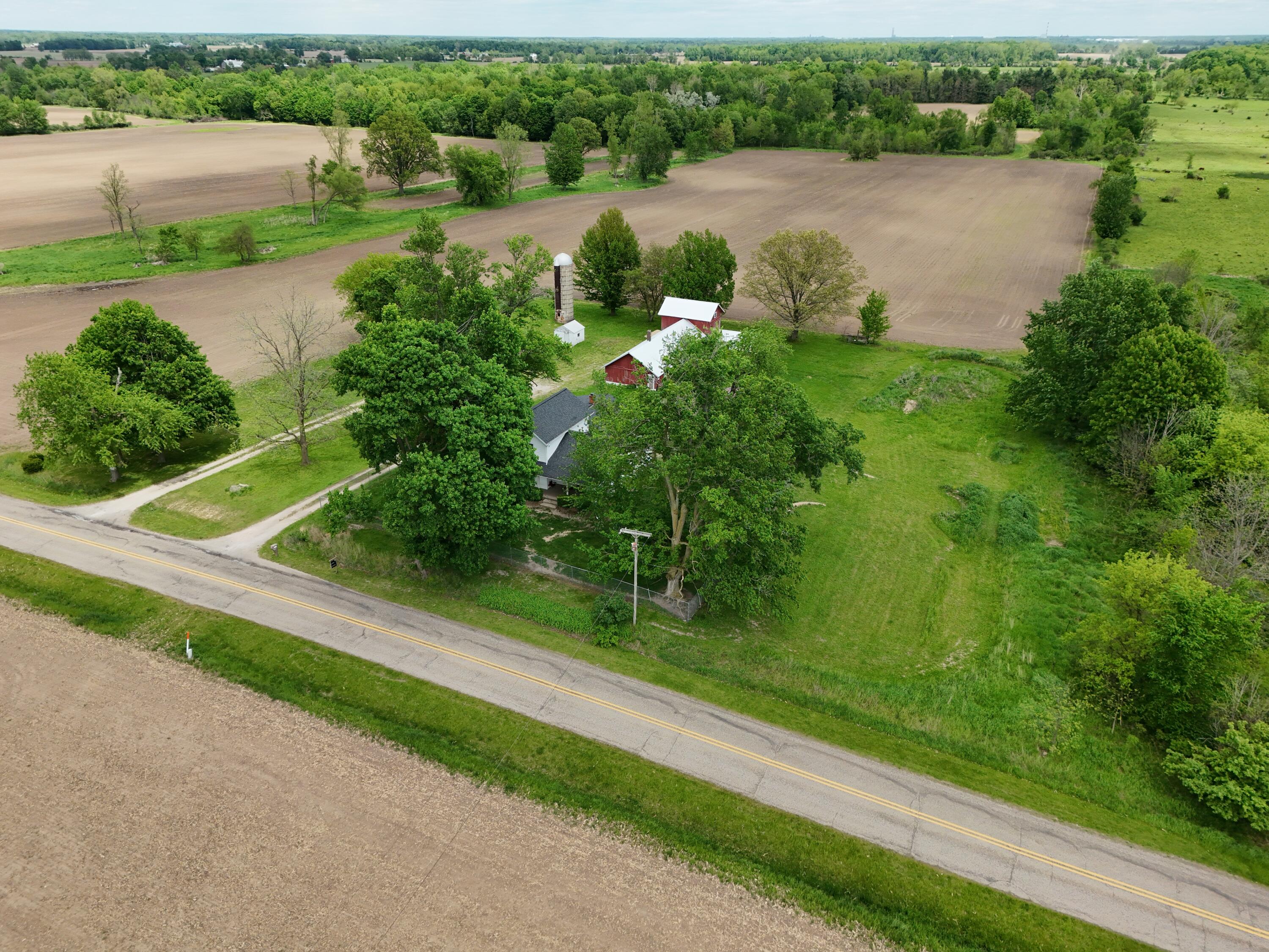 8250 Oneida Road Grand Ledge, MI 48837 - Photo 47 of 55 Oneida Air_4