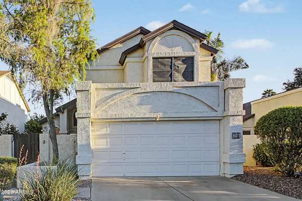 $417,000 | 601 East Wescott Drive, Phoenix, AZ 85024