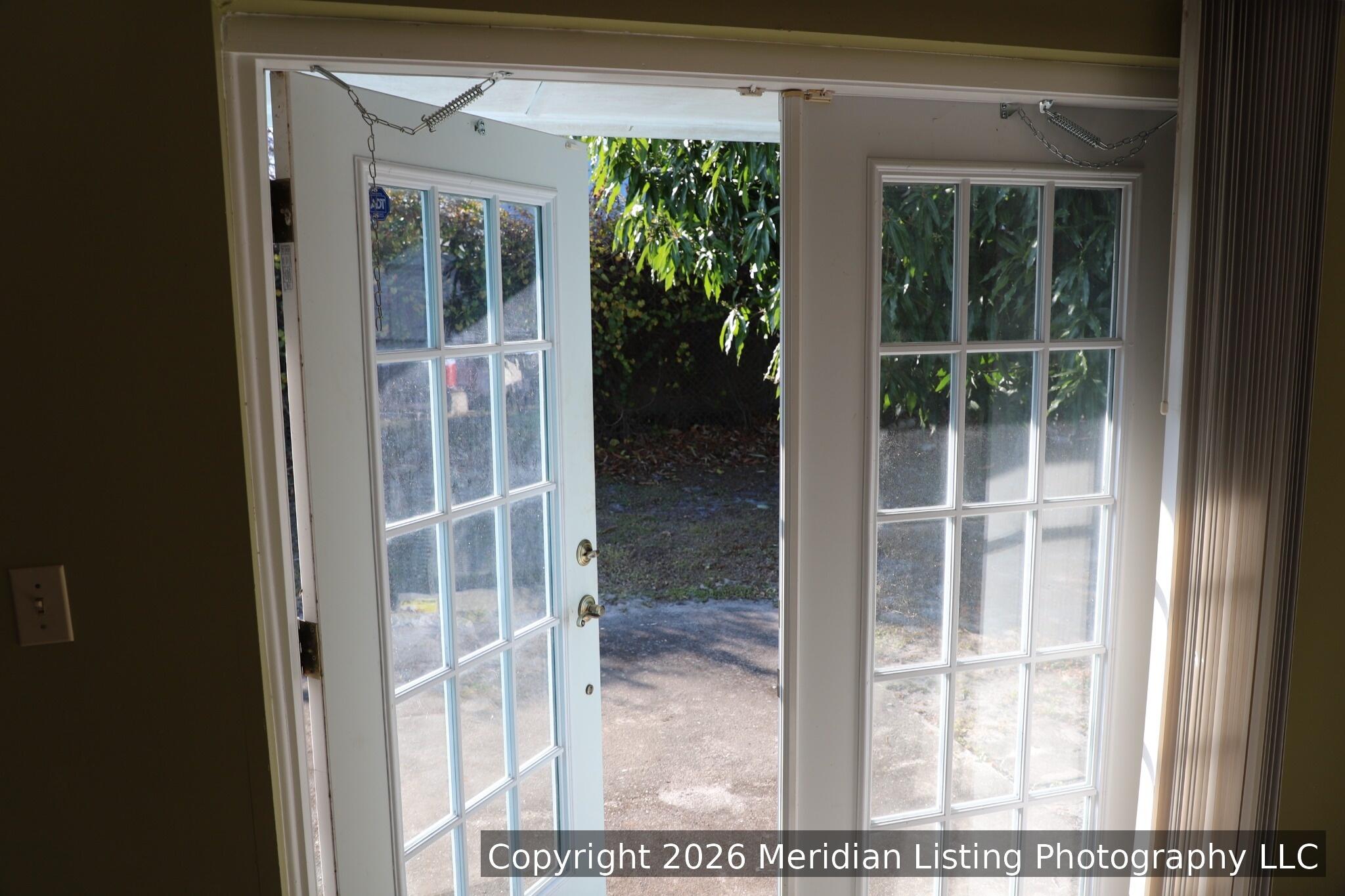 900 Southeast Lake Street Stuart, FL 34994 - Photo 27 of 33 IMG_0621_watermarked
