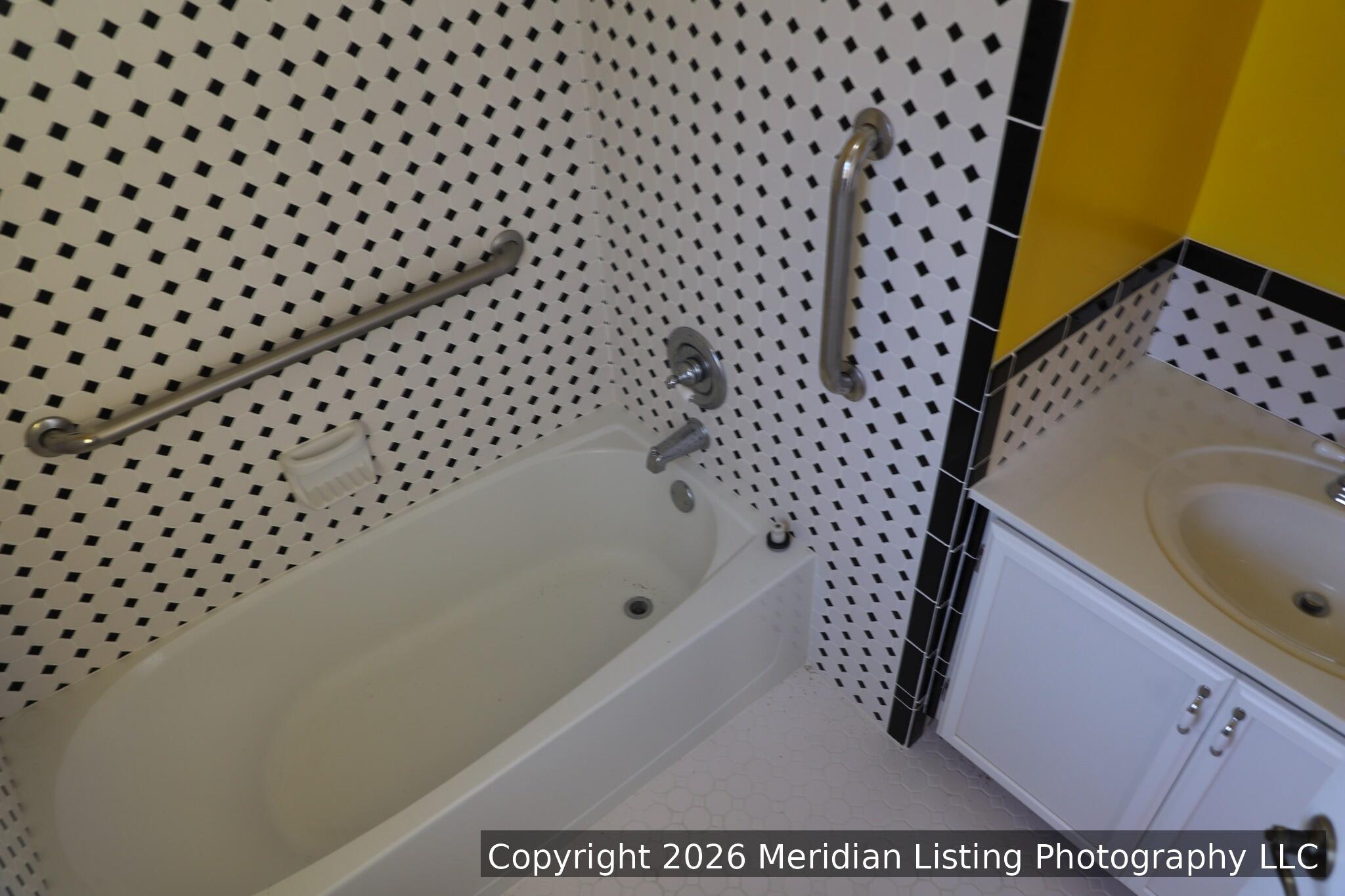 900 Southeast Lake Street Stuart, FL 34994 - Photo 30 of 33 IMG_0624_watermarked