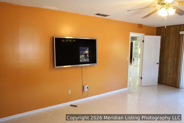 $350,000 | 900 Southeast Lake Street, Stuart, FL 34994