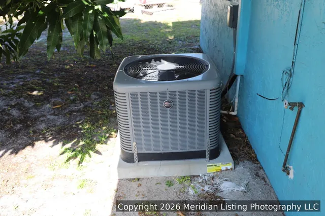 $350,000 | 900 Southeast Lake Street, Stuart, FL 34994