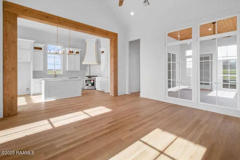 $489,450 | 406 Oceans Boulevard, Youngsville, LA 70592